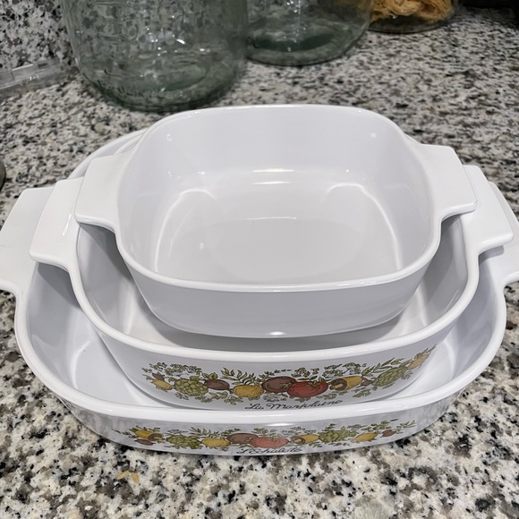 Corningware Other - Vintage corningware set